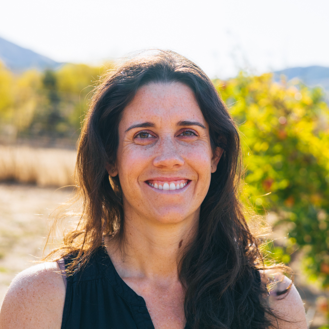 Krista Hoff - headshot